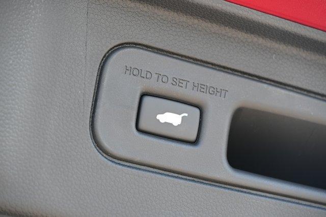 new 2025 Honda Pilot car, priced at $52,626