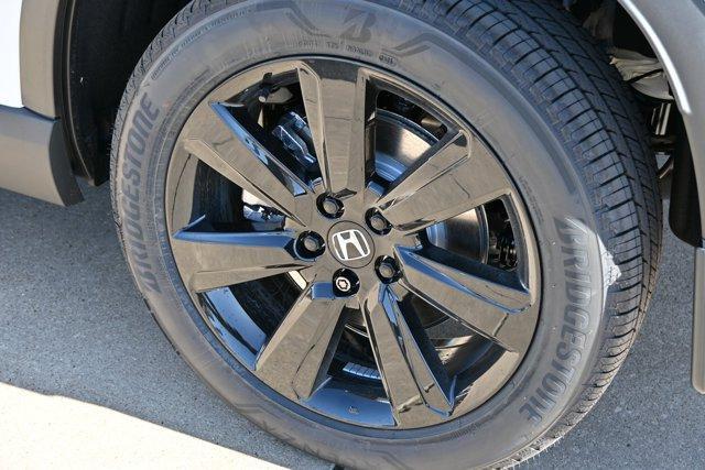 new 2025 Honda Pilot car, priced at $52,626