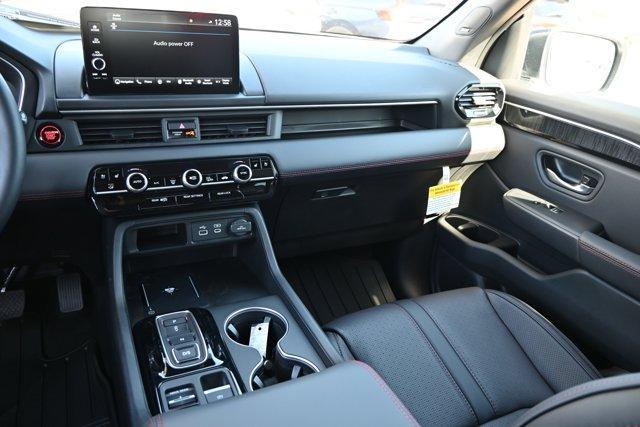 new 2025 Honda Pilot car, priced at $52,626