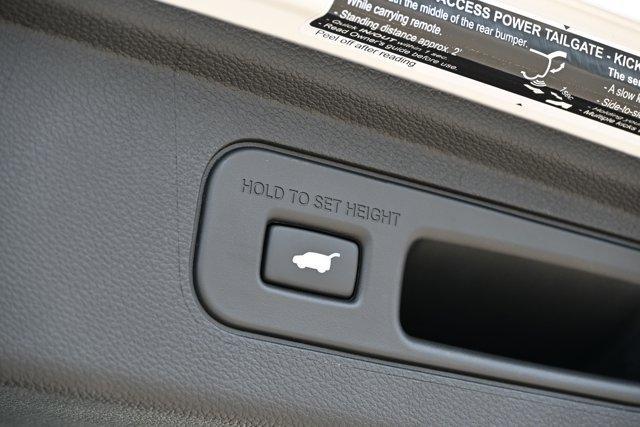 new 2025 Honda Odyssey car, priced at $54,282
