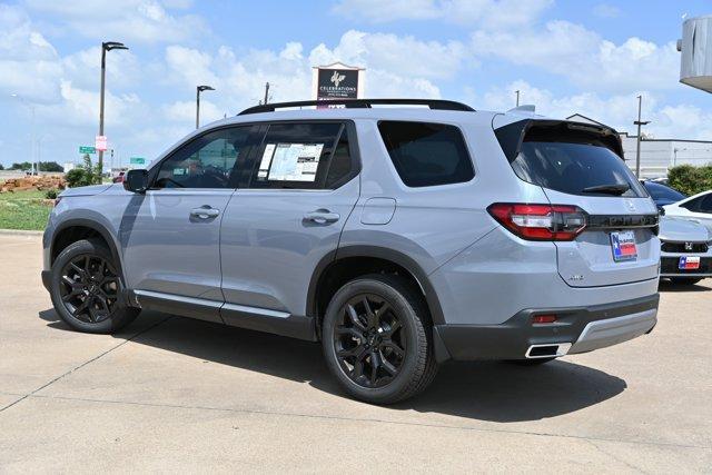 new 2025 Honda Pilot car, priced at $54,602