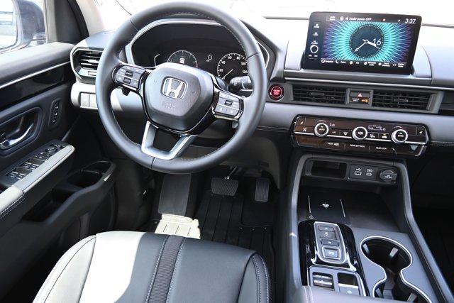 new 2025 Honda Pilot car, priced at $54,602