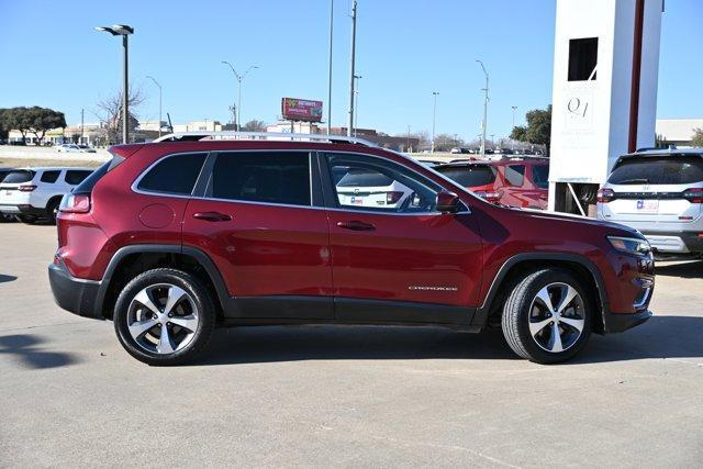 used 2020 Jeep Cherokee car, priced at $18,590