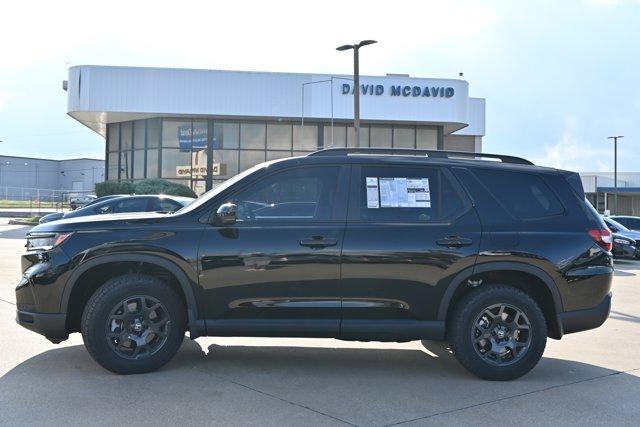 new 2025 Honda Pilot car, priced at $48,432
