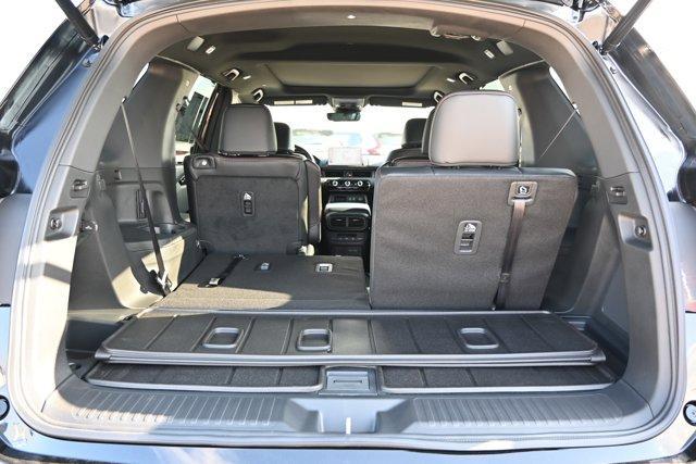 new 2025 Honda Pilot car, priced at $48,432