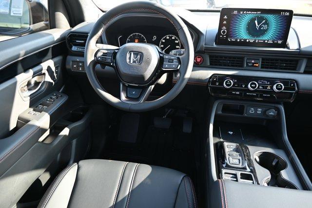 new 2025 Honda Pilot car, priced at $48,432