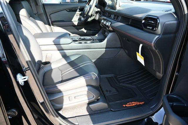 new 2025 Honda Pilot car, priced at $48,432