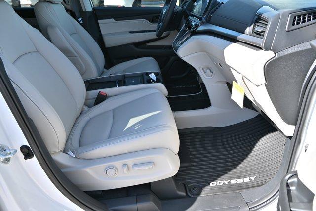 new 2026 Honda Odyssey car, priced at $42,364