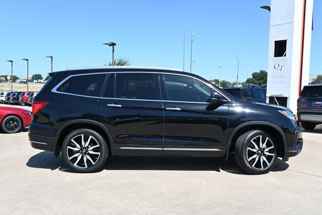 used 2022 Honda Pilot car, priced at $35,990