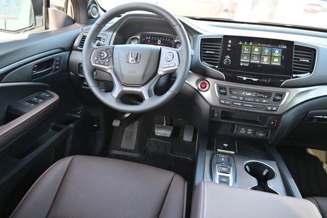 new 2025 Honda Passport car, priced at $42,447