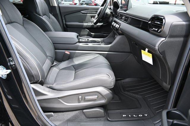 new 2025 Honda Pilot car, priced at $57,447