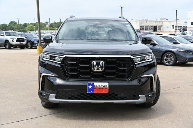 new 2025 Honda Pilot car, priced at $57,447