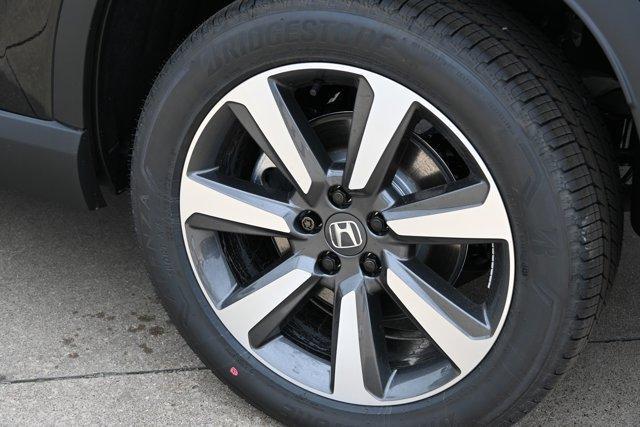 new 2025 Honda Pilot car, priced at $57,447