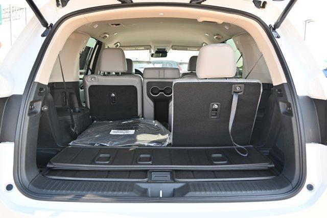 new 2025 Honda Pilot car, priced at $43,325