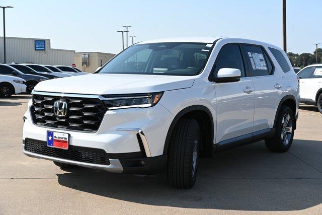 new 2025 Honda Pilot car, priced at $43,325