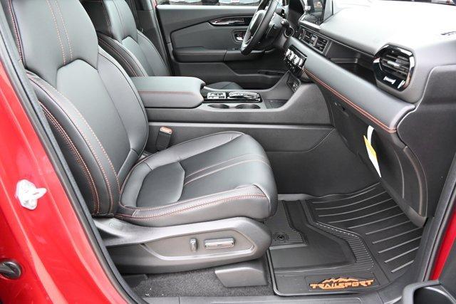 new 2025 Honda Pilot car, priced at $48,859