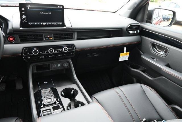 new 2025 Honda Pilot car, priced at $48,859