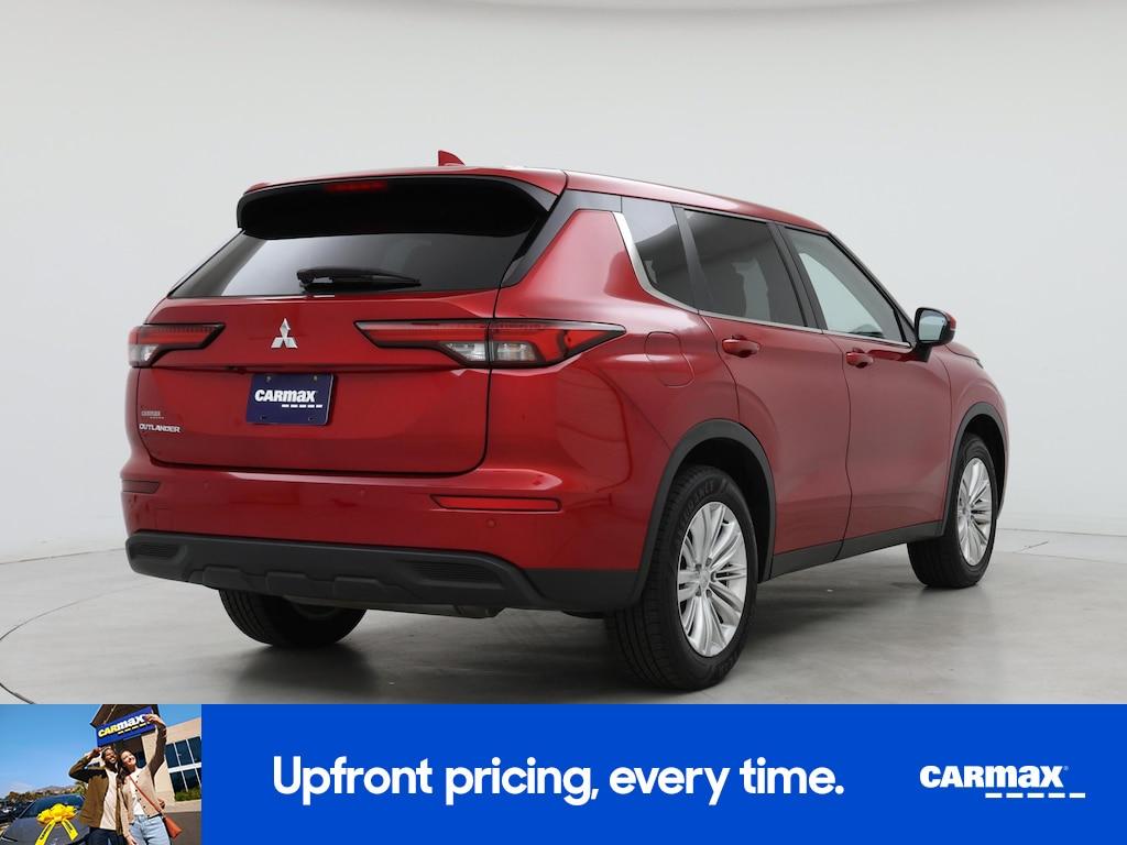used 2022 Mitsubishi Outlander car, priced at $23,998