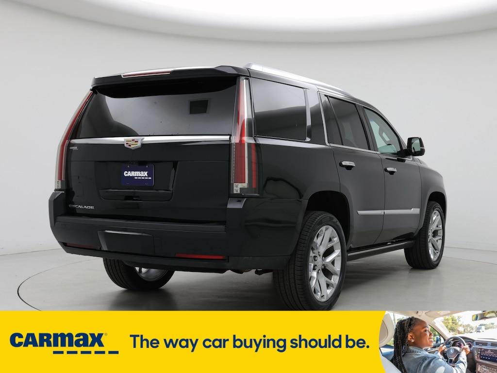 used 2020 Cadillac Escalade car, priced at $54,998