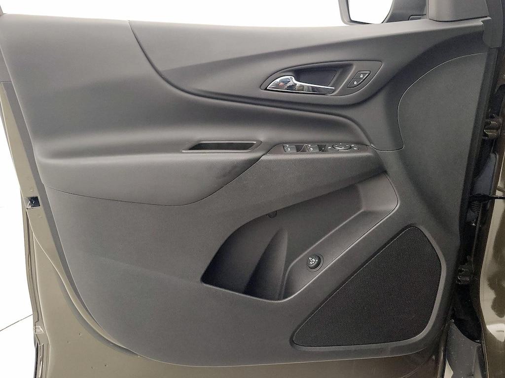 used 2024 Chevrolet Equinox car, priced at $24,998