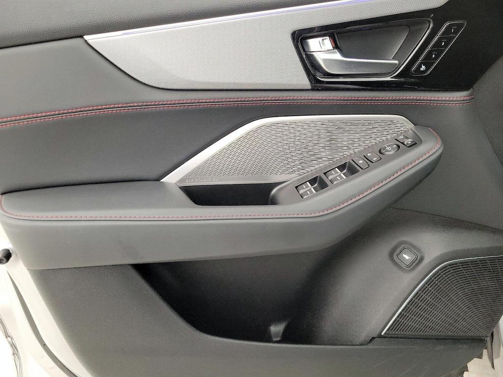 used 2023 Acura MDX car, priced at $42,998