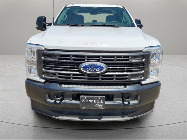 new 2024 Ford F-350 car, priced at $61,176