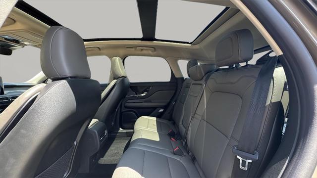 new 2025 Lincoln Corsair car, priced at $44,205