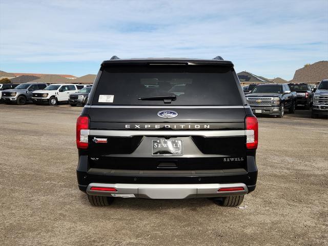 new 2024 Ford Expedition car, priced at $60,699