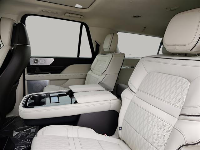 new 2024 Lincoln Navigator car, priced at $113,144