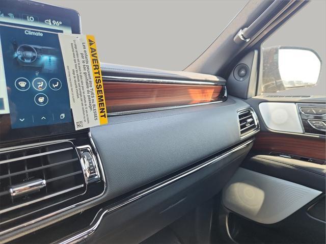new 2024 Lincoln Navigator car, priced at $89,695