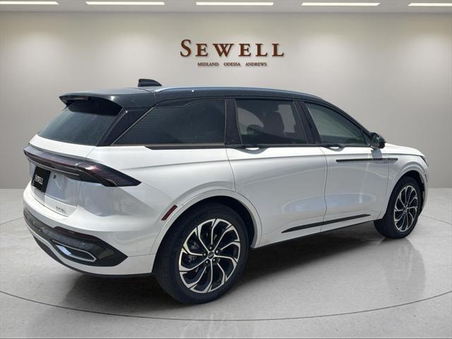 new 2025 Lincoln Nautilus car, priced at $57,635