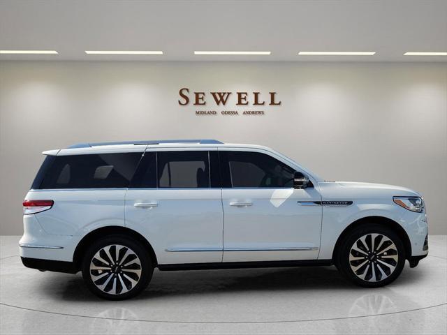 new 2024 Lincoln Navigator car, priced at $100,286