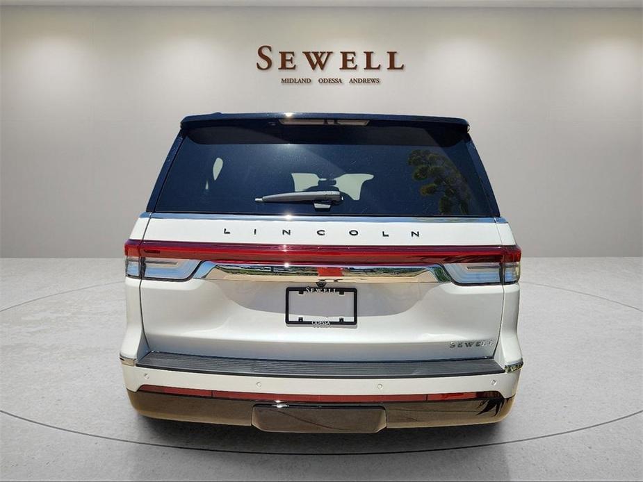 new 2024 Lincoln Navigator car, priced at $118,586