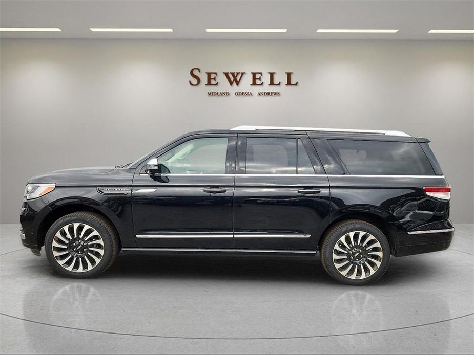 new 2024 Lincoln Navigator car, priced at $112,011