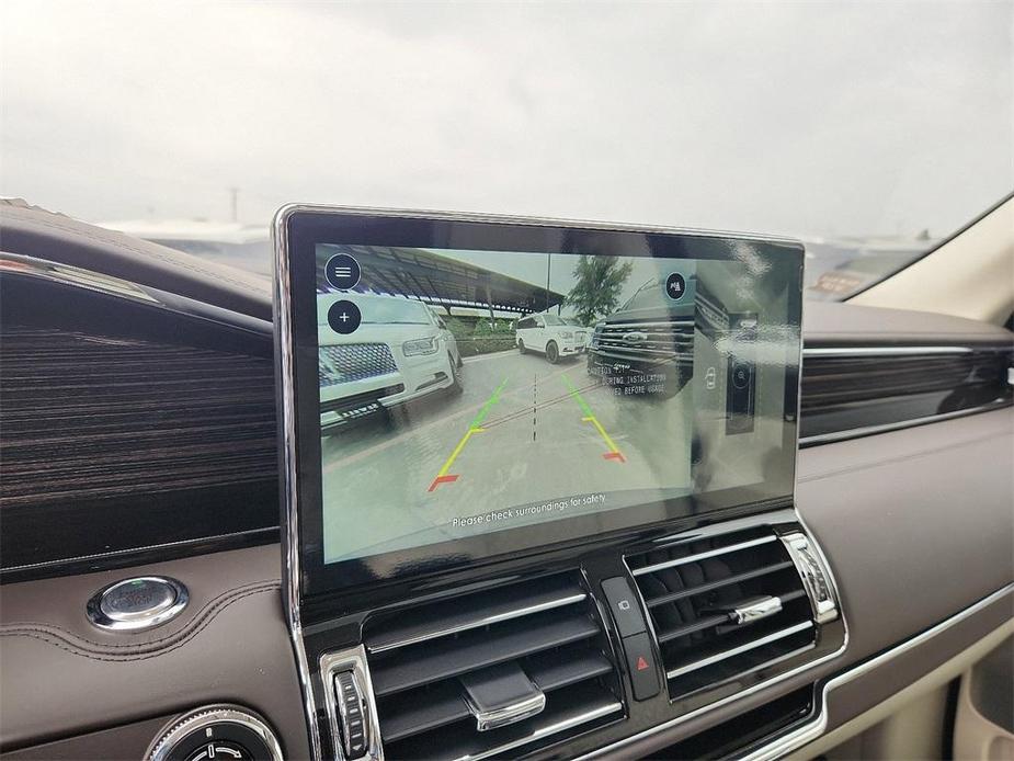 new 2024 Lincoln Navigator car, priced at $112,011