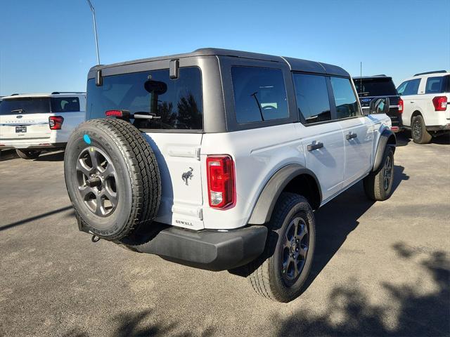 new 2024 Ford Bronco car, priced at $45,905