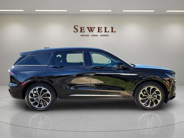 new 2024 Lincoln Nautilus car, priced at $59,421