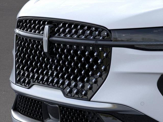 new 2025 Lincoln Nautilus car, priced at $56,823
