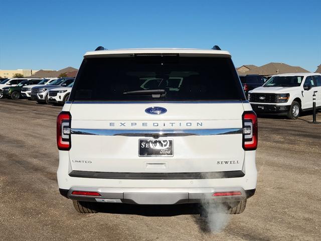 new 2024 Ford Expedition car, priced at $67,199