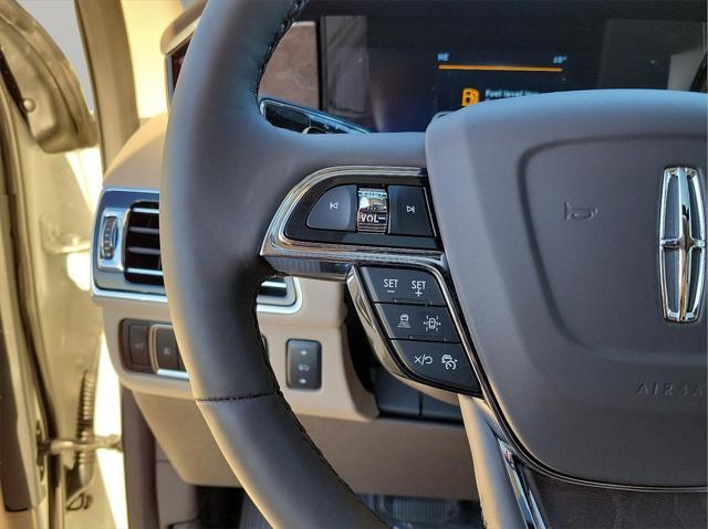 new 2024 Lincoln Navigator car, priced at $109,170