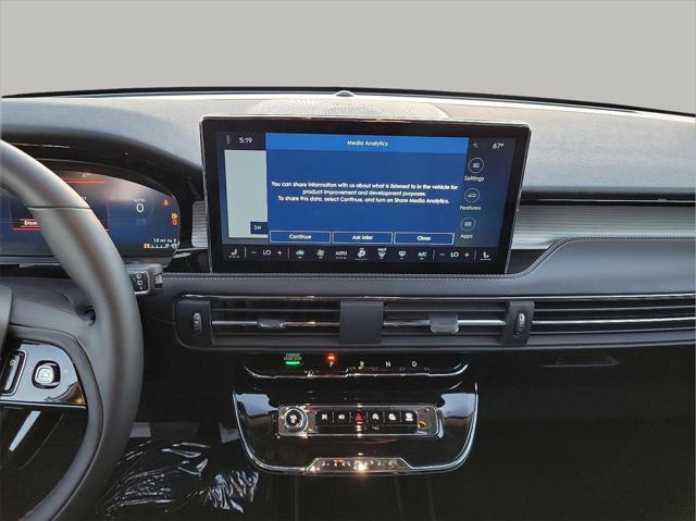 new 2025 Lincoln Corsair car, priced at $42,180