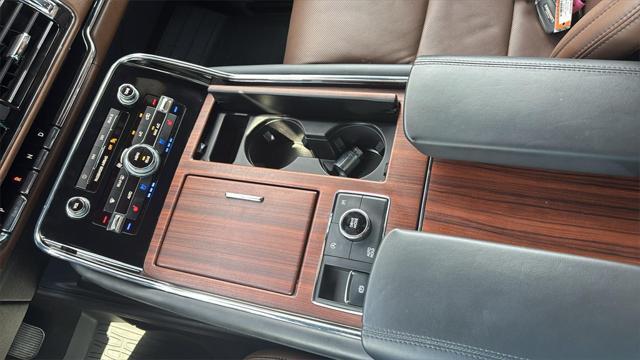 used 2024 Lincoln Navigator car, priced at $86,600