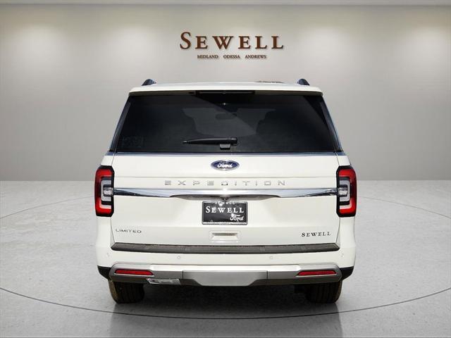 new 2024 Ford Expedition car, priced at $70,199