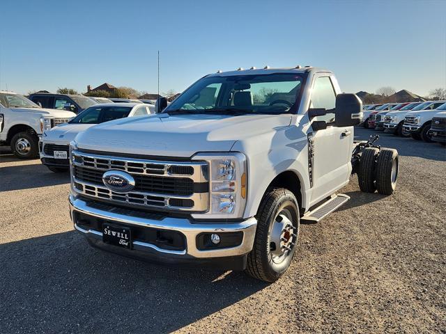 new 2024 Ford F-350 car, priced at $49,528