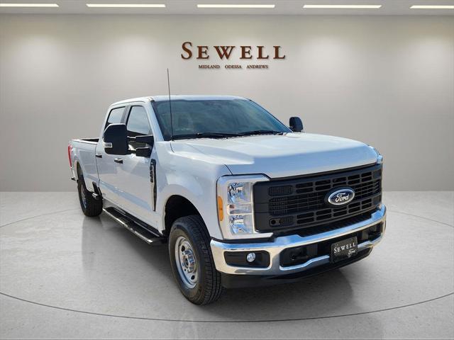 used 2023 Ford F-250 car, priced at $35,000