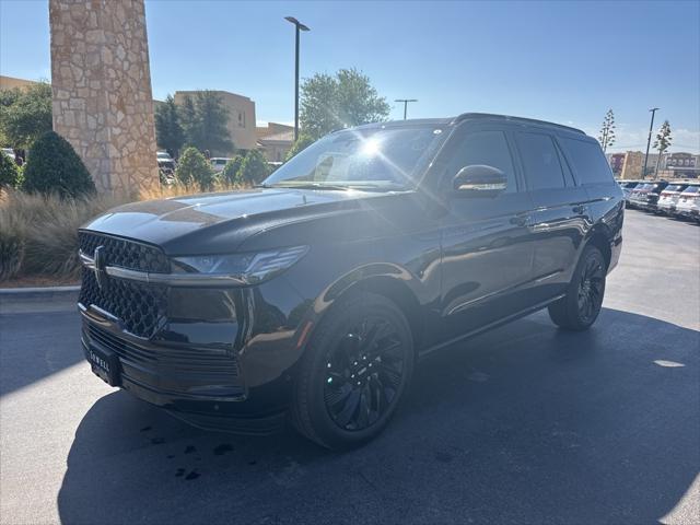 new 2025 Lincoln Navigator car, priced at $105,235