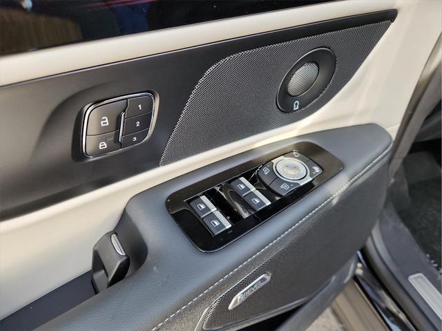new 2025 Lincoln Nautilus car, priced at $53,674
