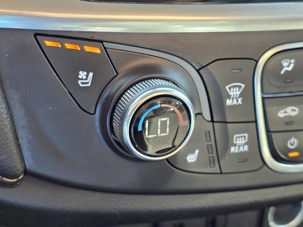 used 2019 Chevrolet Traverse car, priced at $18,742