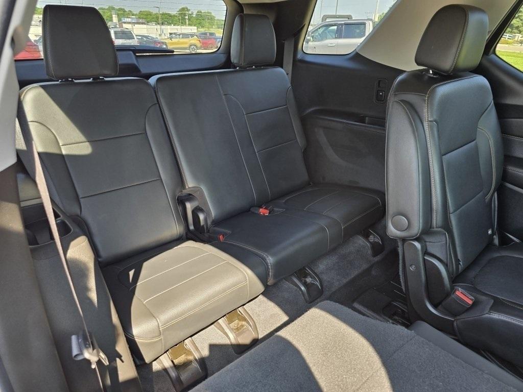 used 2019 Chevrolet Traverse car, priced at $18,742