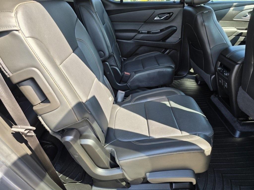 used 2019 Chevrolet Traverse car, priced at $18,742
